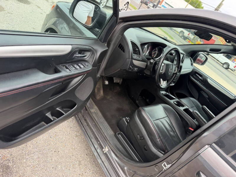 2017 Dodge Grand Caravan GT
