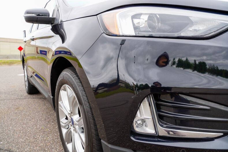 2022 Ford Edge Titanium