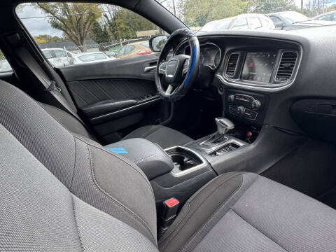 2016 Dodge Charger SXT