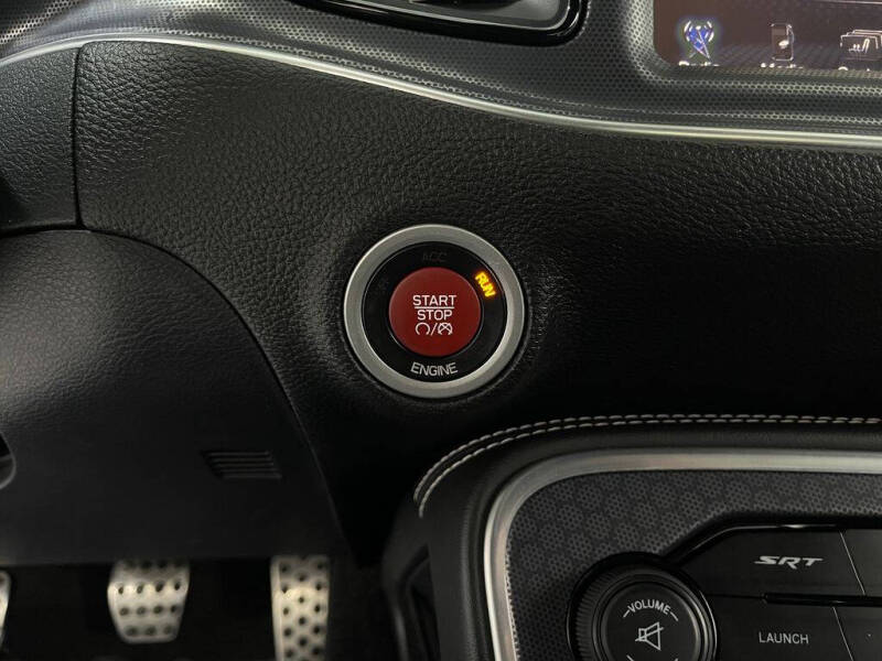 2016 Dodge Challenger SRT 392