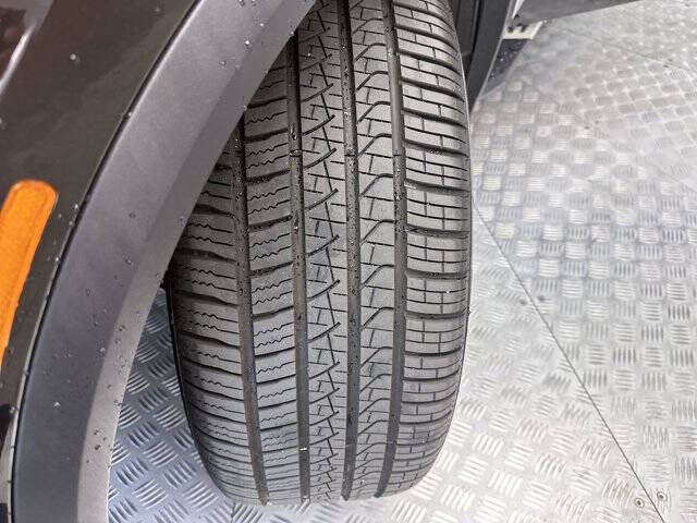 2024 BMW X5 xDrive50e