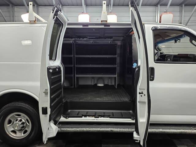 2021 Chevrolet Express 2500