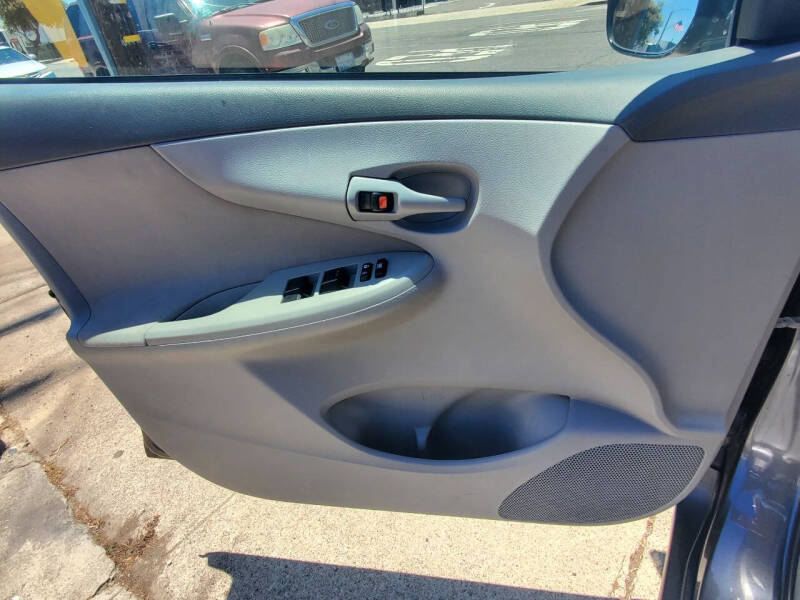 2009 Toyota Corolla LE