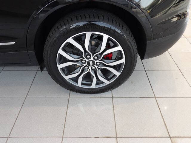 2022 Cadillac XT5 Sport