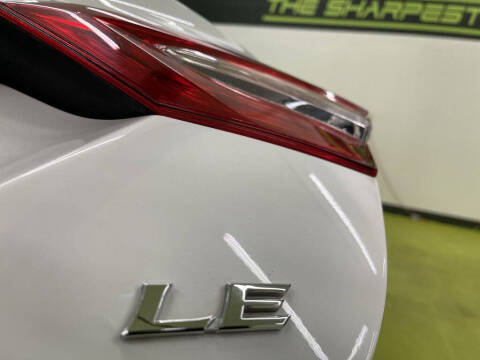 2019 Toyota Camry LE