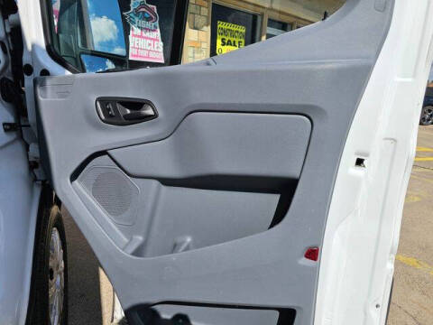 2018 Ford Transit 150 XLT