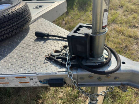 2021 Featherlite Trailer FL3182-20