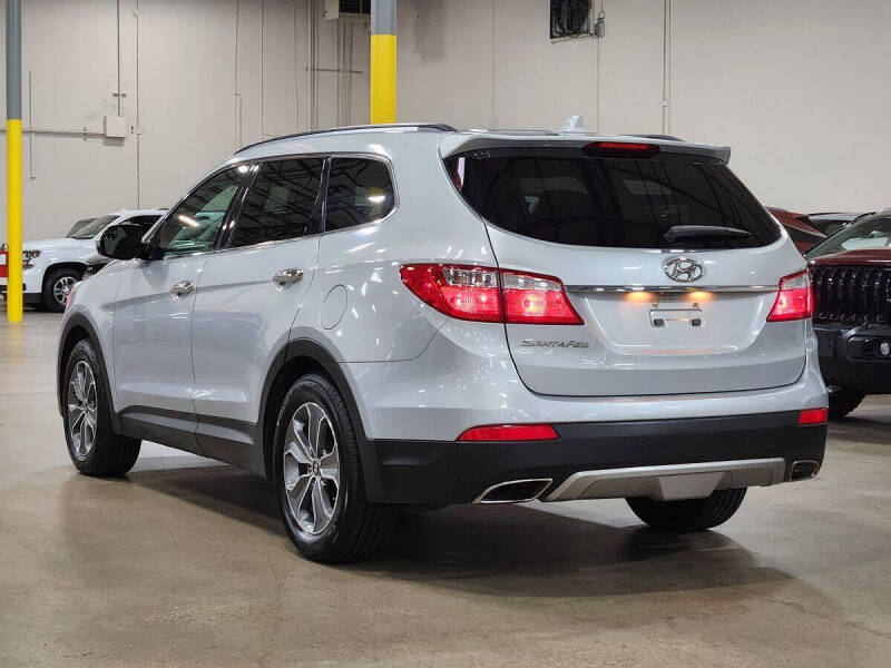 2016 Hyundai Santa Fe SE