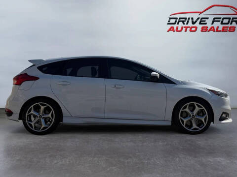 2016 Ford Focus ST