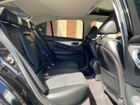 2022 Infiniti Q50 Luxe