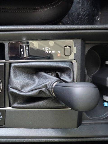 2025 Mazda CX-50 2.5 S Select