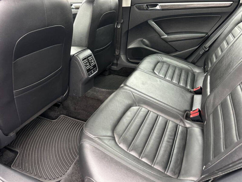 2016 Volkswagen Passat