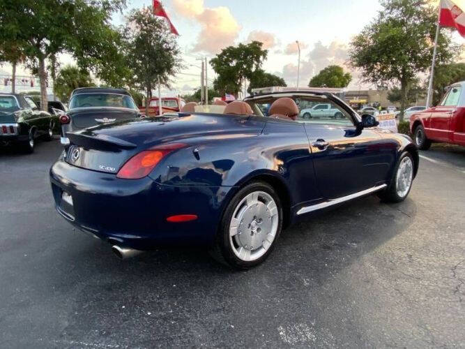 2004 Lexus SC 430