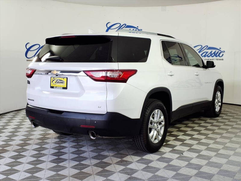 2018 Chevrolet Traverse LT Cloth