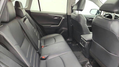 2020 Toyota RAV4 Limited