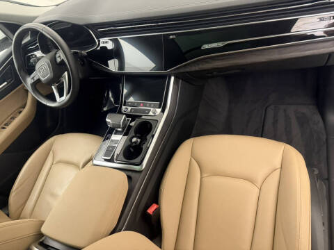 2023 Audi Q8 quattro Premium 55 TFSI