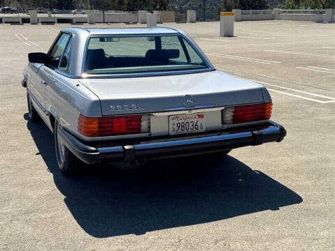 1984 Mercedes-Benz 380-Class 380 SL