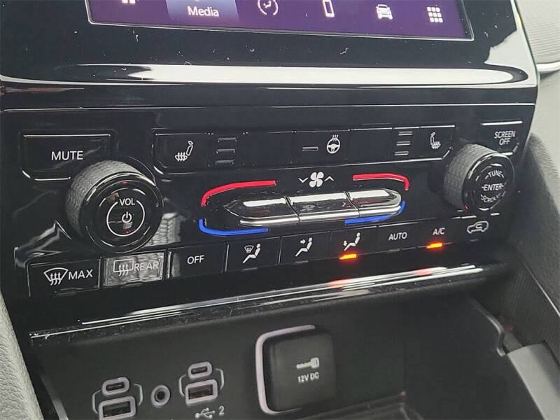 2024 Jeep Grand Cherokee Laredo X