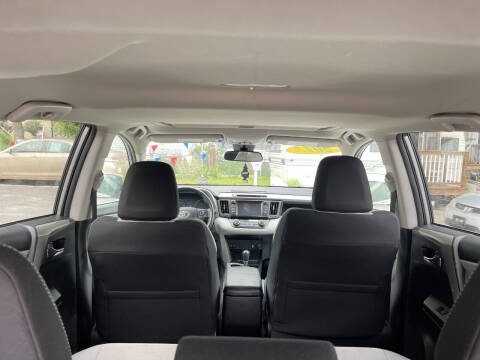 2017 Toyota RAV4 XLE