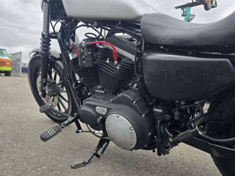 2010 Harley-Davidson XL883N