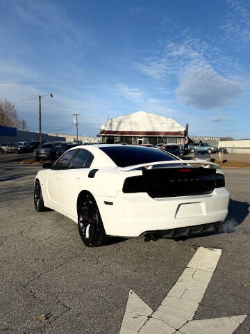 2011 Dodge Charger R/T