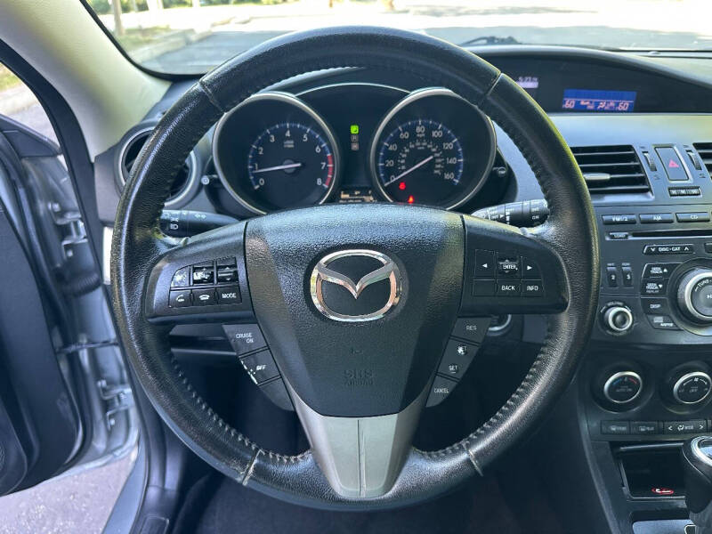 2013 Mazda MAZDA3 i Touring