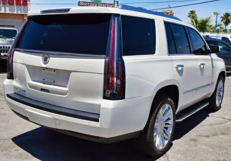 2015 Cadillac Escalade Luxury