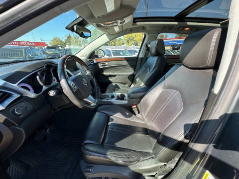 2012 Cadillac SRX Performance Collection