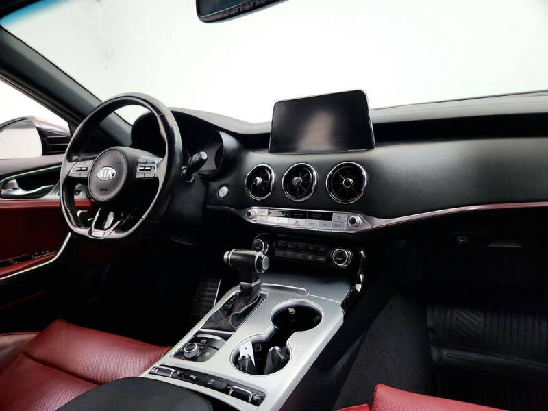 2020 Kia Stinger