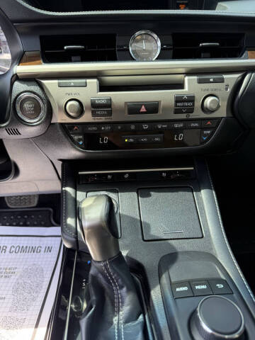 2017 Lexus ES 350