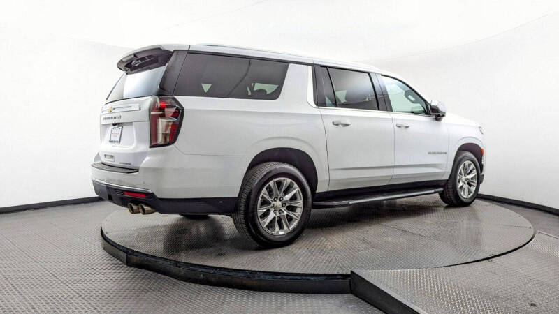 2023 Chevrolet Suburban Premier