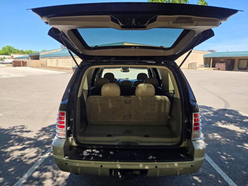 2004 Mercury Mountaineer Convenience
