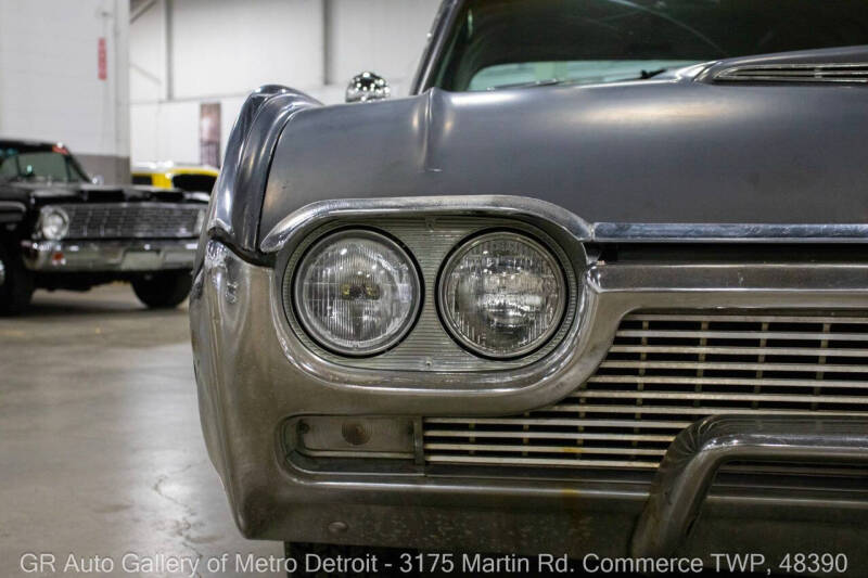 1961 Ford Thunderbird