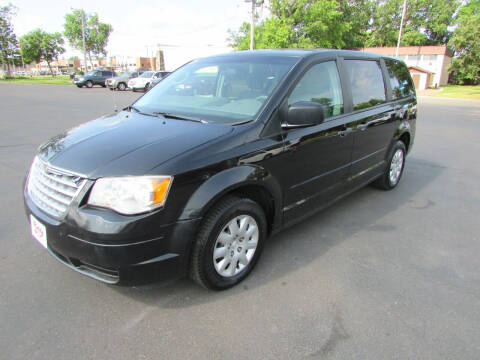 2008 Chrysler Town and Country for sale at Roddy Motors in Mora MN