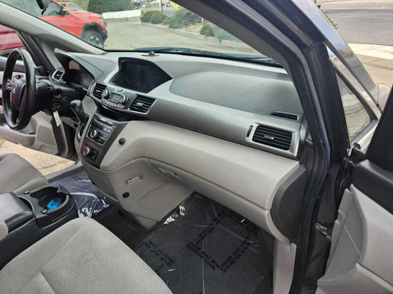 2015 Honda Odyssey LX