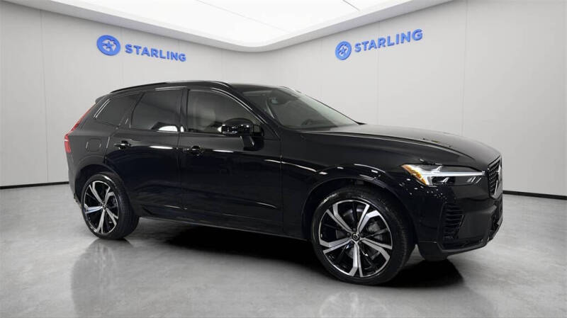 2025 Volvo XC60 T8 Ultra Dark Theme
