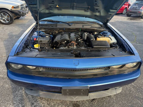 2009 Dodge Challenger SE