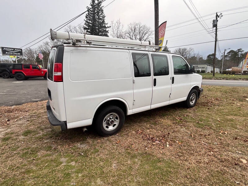 2017 GMC Savana 2500
