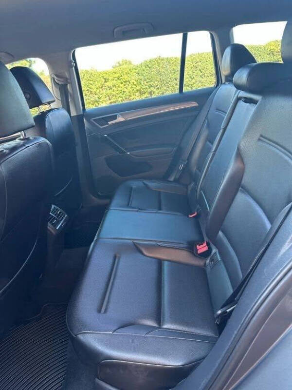 2017 Volkswagen Golf Alltrack