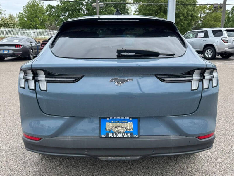 2023 Ford Mustang Mach-E Select