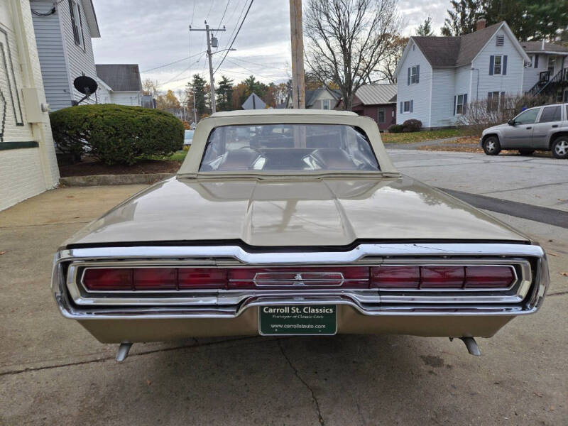 1966 Ford Thunderbird