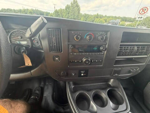 2020 GMC Savana 2500