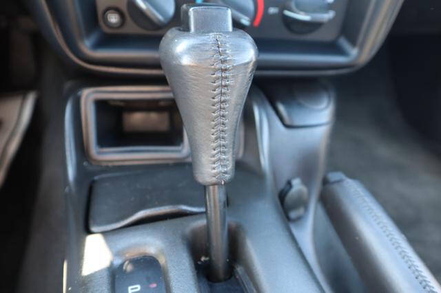 2002 Chevrolet Camaro