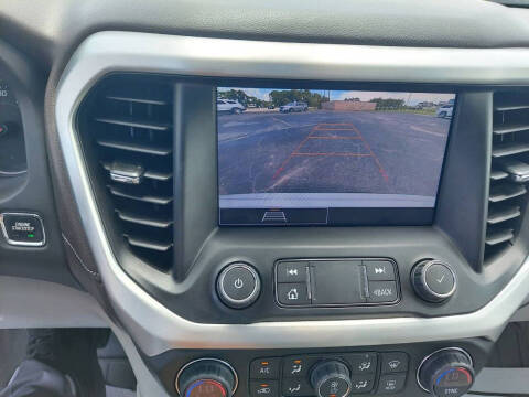 2022 GMC Acadia SLE