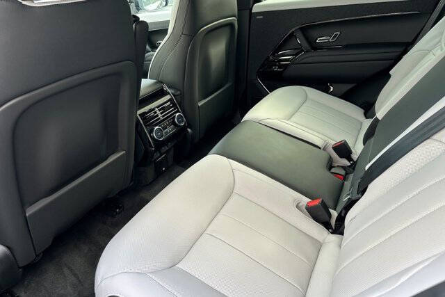 2025 Land Rover Range Rover Sport P400 Dynamic SE