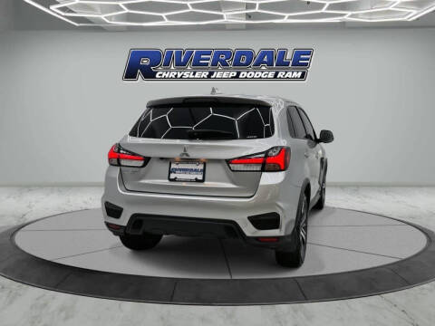 2024 Mitsubishi Outlander Sport ES