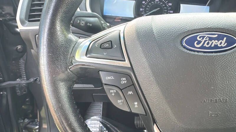 2019 Ford Edge SEL