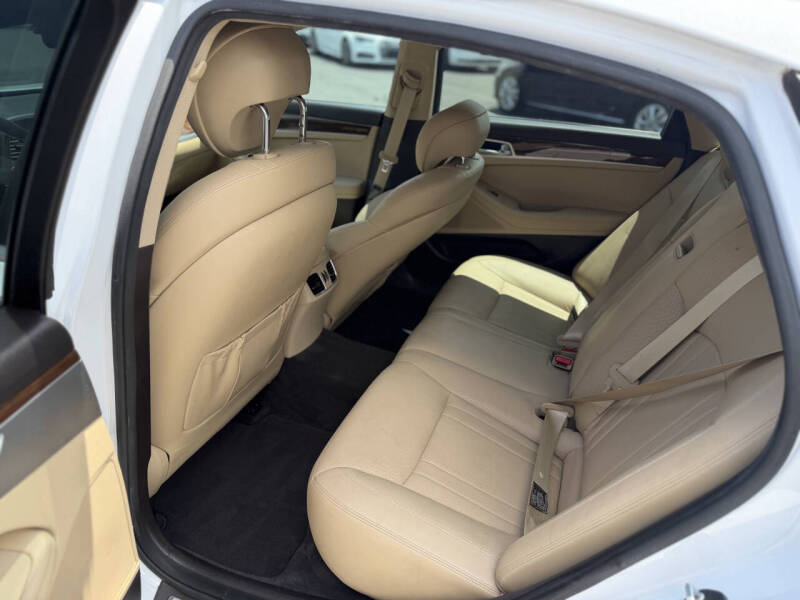 2017 Genesis G80 3.8
