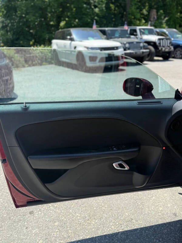 2020 Dodge Challenger SXT
