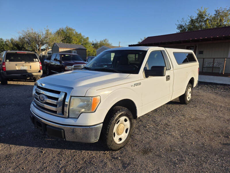2009 Ford F-150 XL's photo